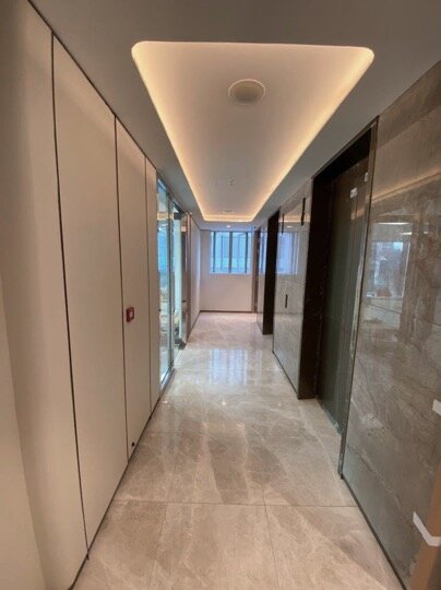 35 QRC Office Floor Lobby